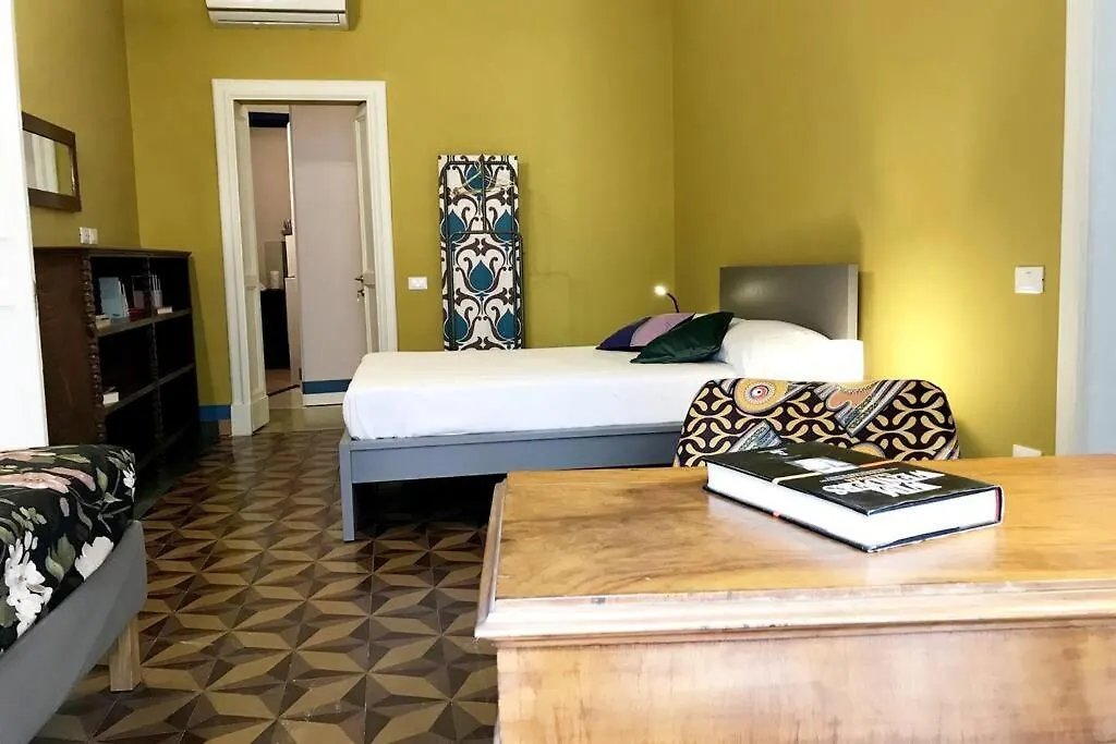 Gemmellaro 32 Apartment Catania