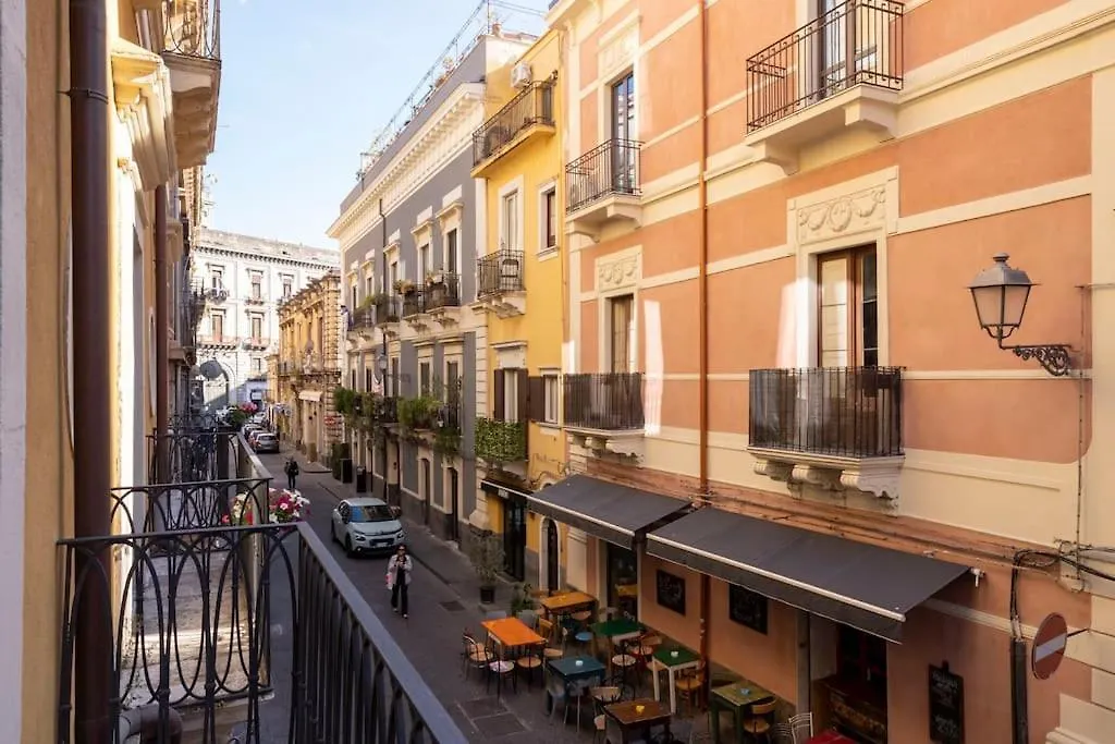 Gemmellaro 32 Apartment Catania